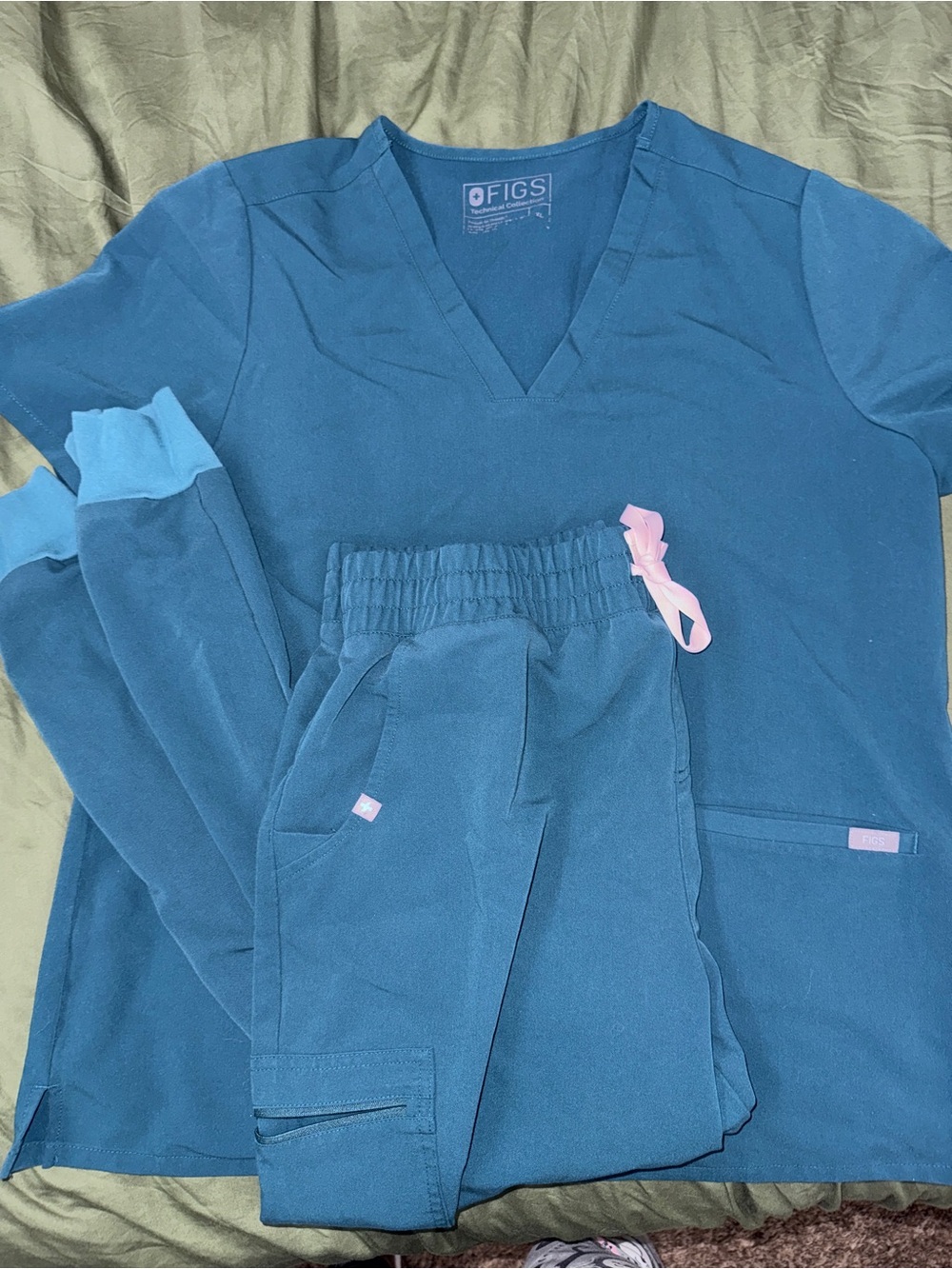 FIGS Dark Teal Jogger and Scrubs Top SET XL